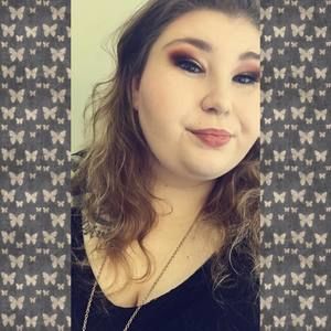 Meet your Posher, Kaitlynn